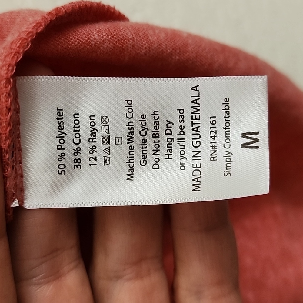 M Red Lularoe Randy - Picture 4 of 4